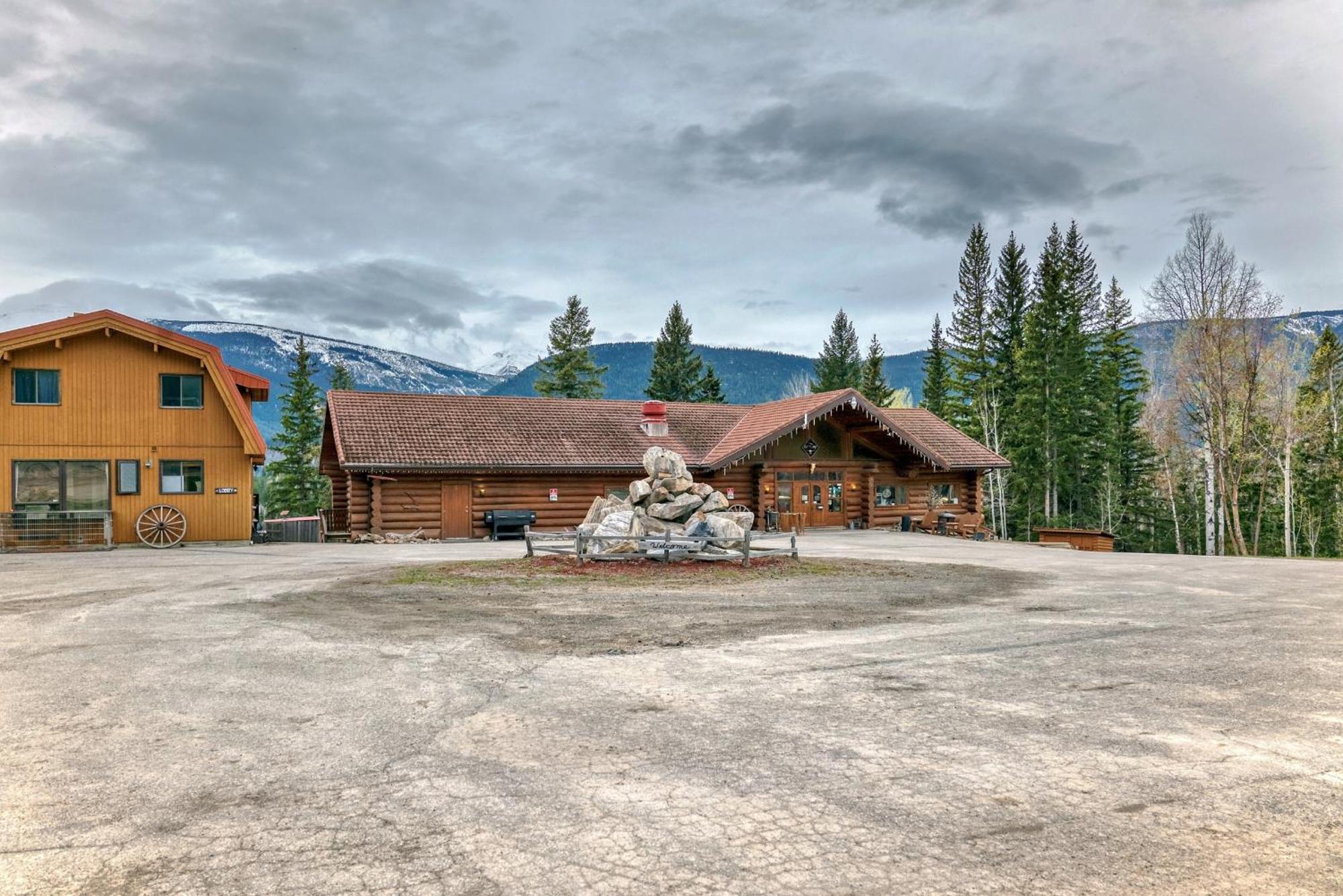 Terracana Ranch Resort Tête Jaune Buitenkant foto